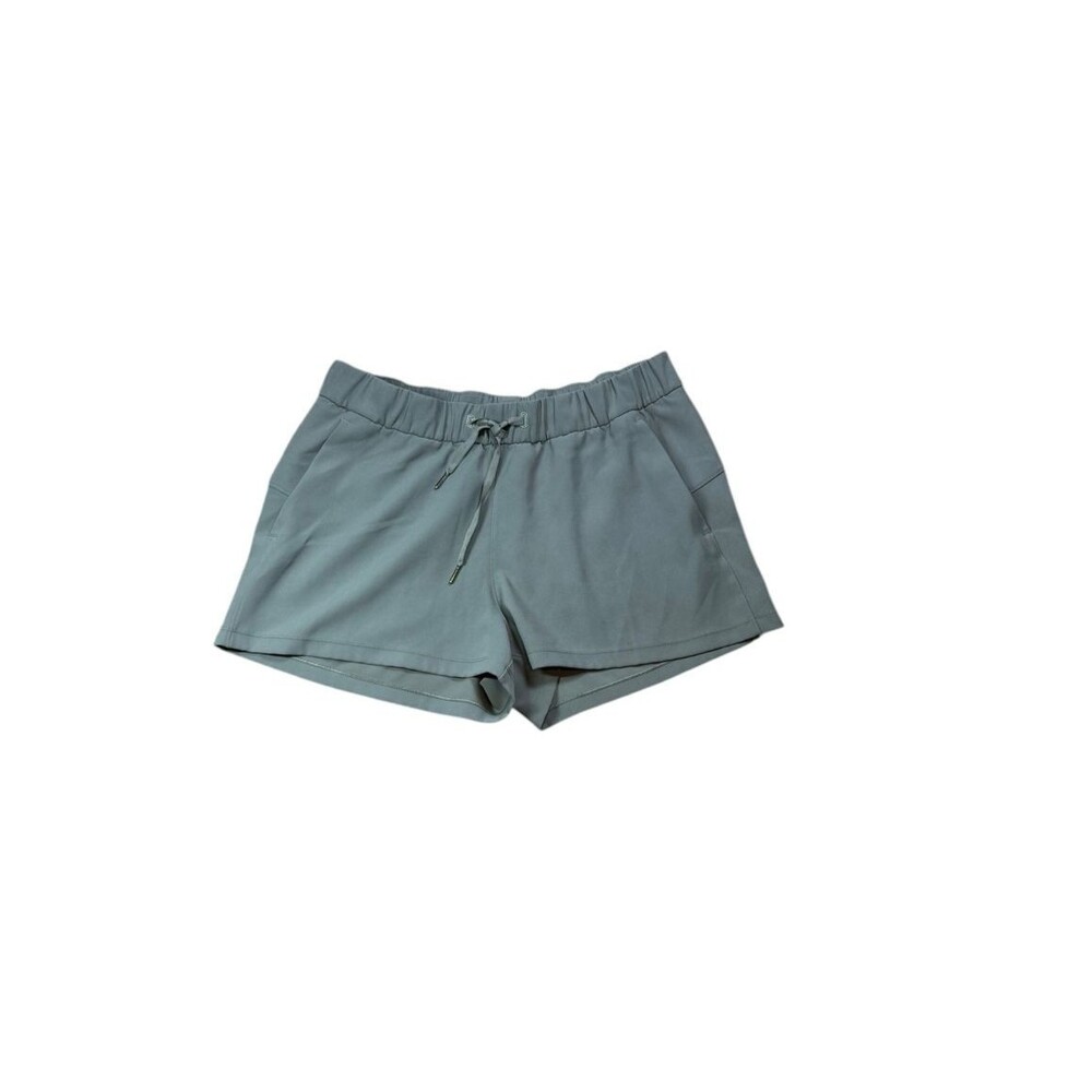 Lululemon Women's Green On The Fly Woven Short Size 12 Inseam 2.5" Yoga Outdoor